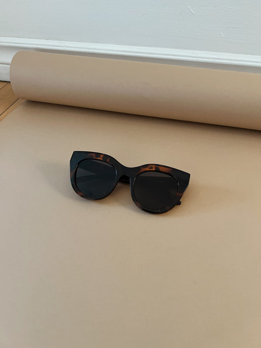 Le Specs Air Heart Sunglasses