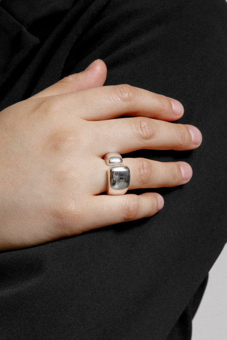 Wolf Circus Canal Ring