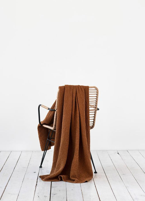 Magic Linen Waffle Throws
