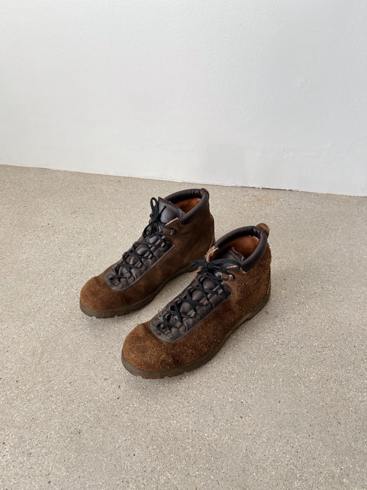 Brown Suede Hiking Boots | 7.5