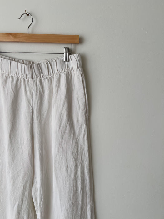 White Raw Hem Pants | M/L