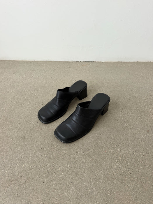 Black Leather Mules | 9