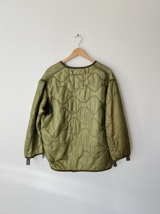 Distressed Quilted Army Liner | L