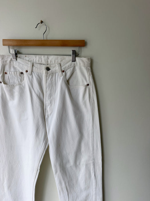 White Levi's 501 Denim | 32