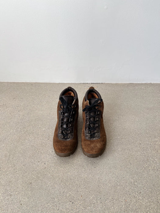 Brown Suede Hiking Boots | 7.5