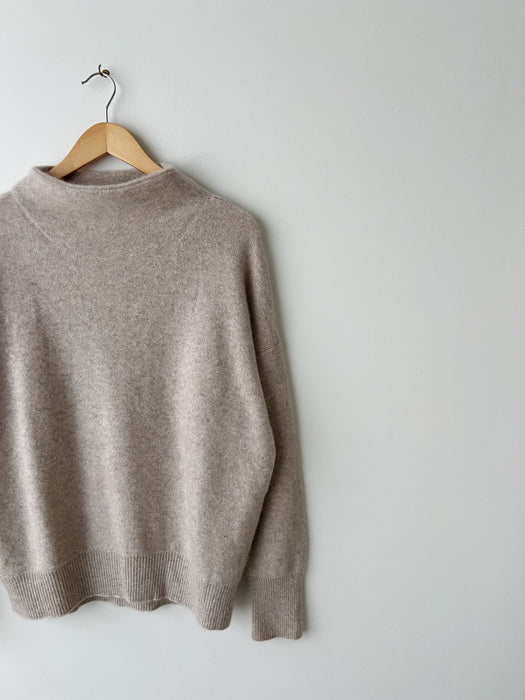 Heather Oat Cashmere Sweater | M/L