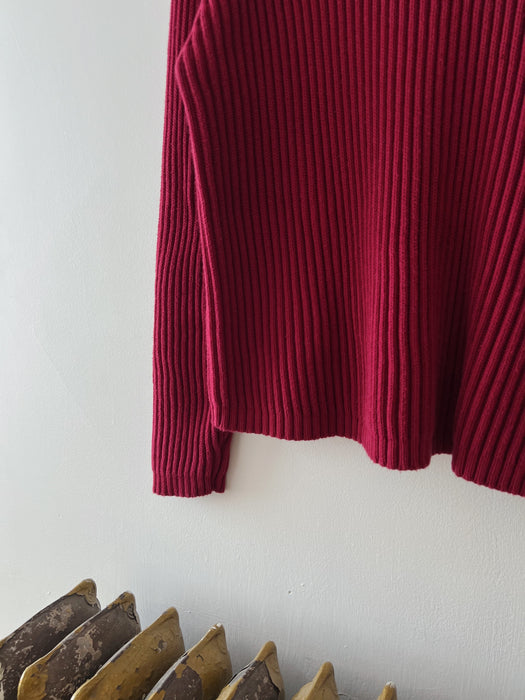 Burgundy Ribbed Knit Sweater | L