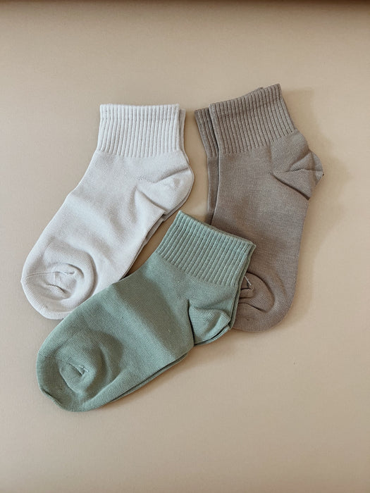 NAT + NOOR Cotton Blend Ankle Socks