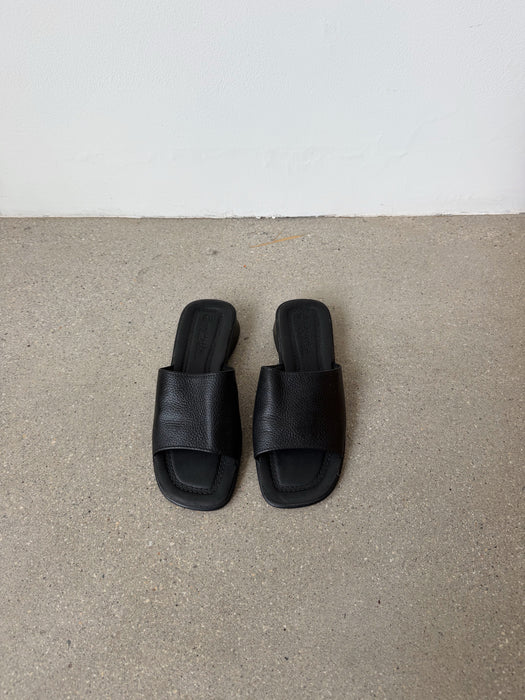 Black Leather Slides | 6.5