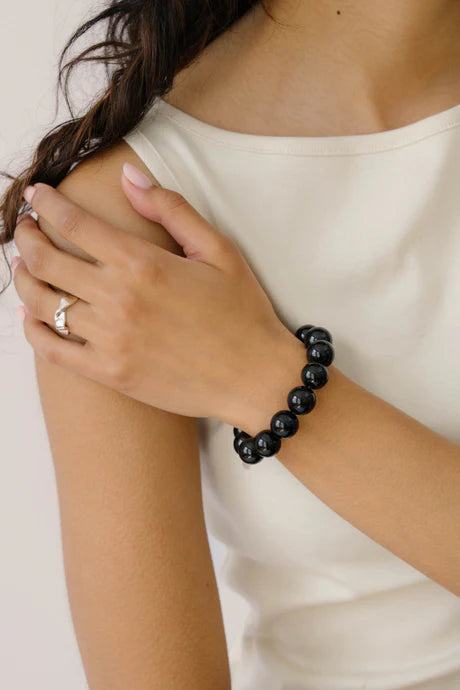 Kara Yoo Yona Bracelet in Black Onyx