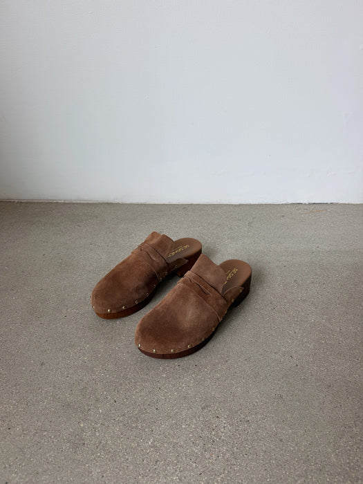 Brown Suede Clogs | 9