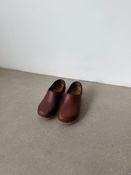 Brown Leather Clog | 8.5