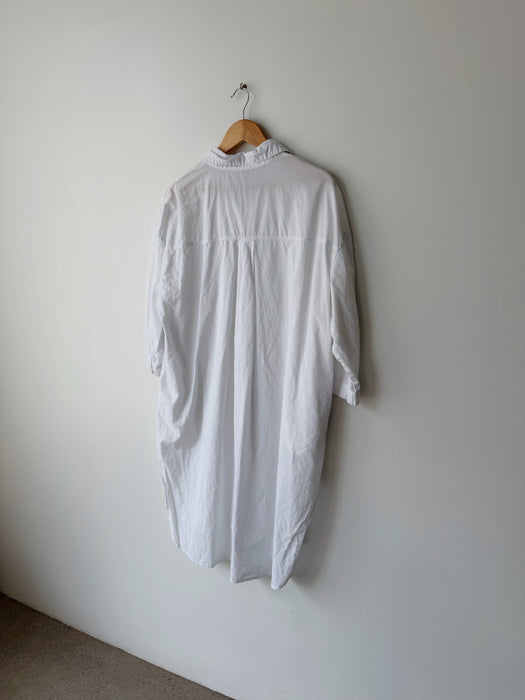 White Long Button Down Shirt | L