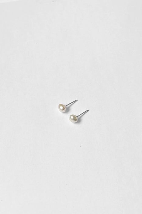 Kara Yoo Keshi Pearl Studs