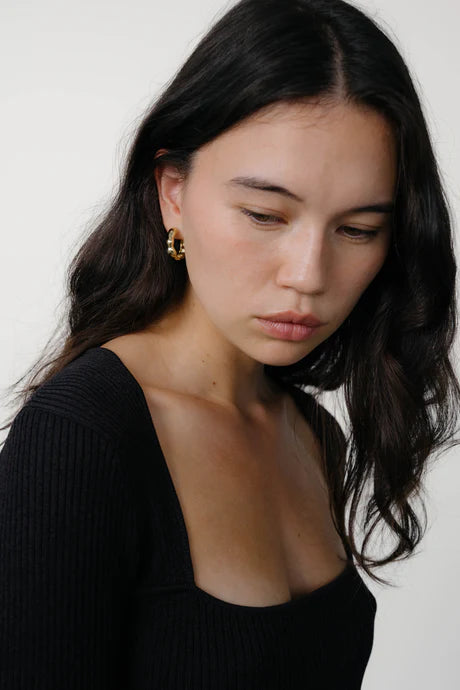 Kara Yoo Lara Hoops Medium