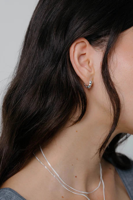 Kara Yoo Lara Hoops Small