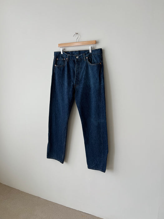 Dark Wash Levi’s 501 Denim | 34