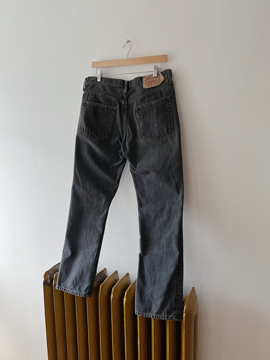 Grey Levi’s 501 Denim | 32