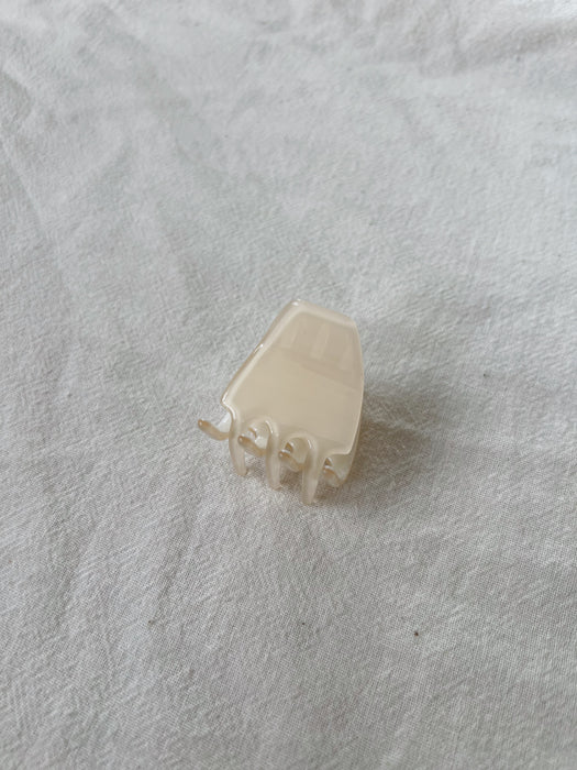 Karst Essentials Mini Hair Claw Clips