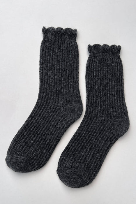 Le Bon Shoppe Linen Scallop Socks