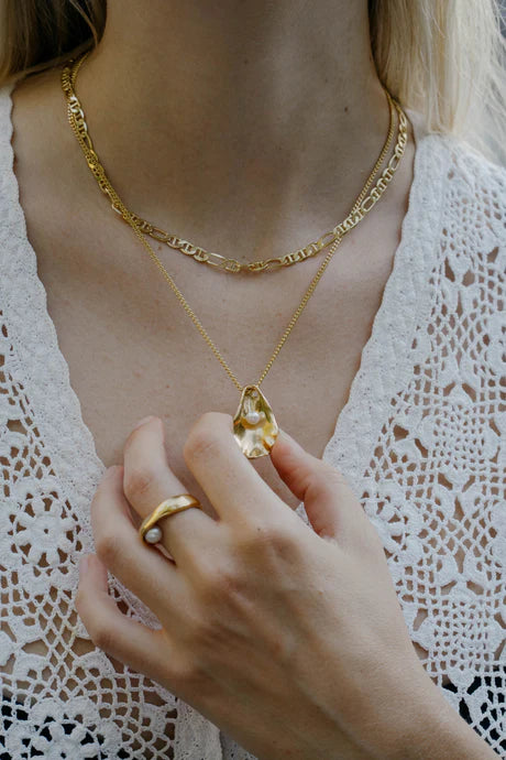 Kara Yoo Oyster Shell Necklace