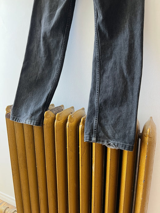 Black Levi's Denim | 32