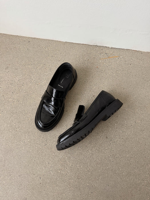 Black Patent Loafers | 7.5