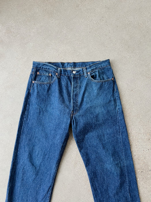 Dark Wash Levi’s 501 Denim | 34