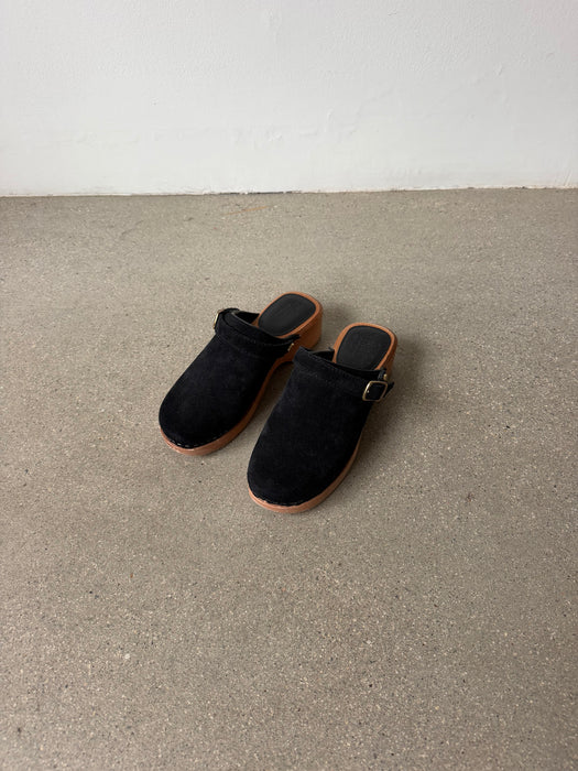 Black Suede Clogs | 6