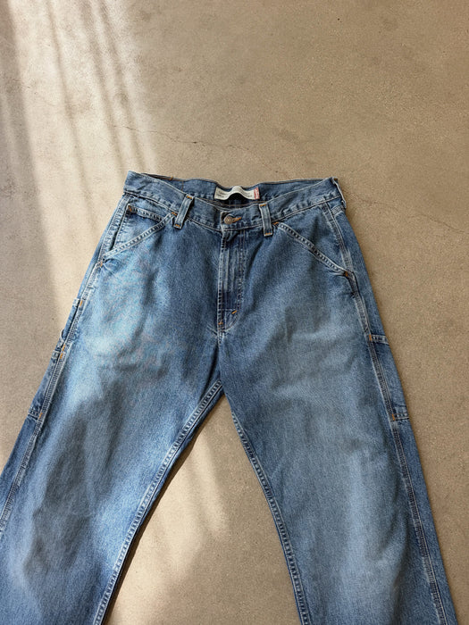 Mid Wash Levi's Carpenter Pants | 32