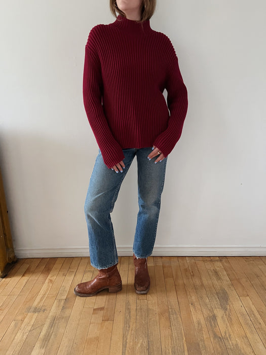 Burgundy Ribbed Knit Sweater | L