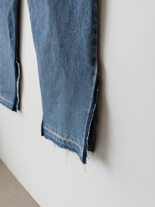 Distressed Levi's 521 Denim | 32
