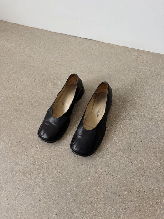Black Square Toe Shoe | 9.5
