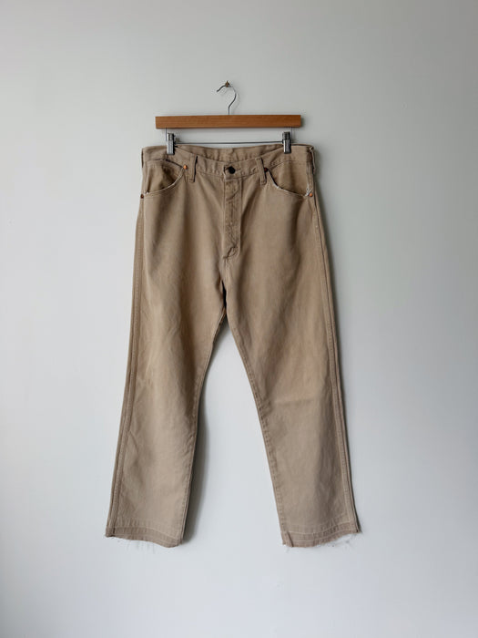 Tan Wranger Denim | 33