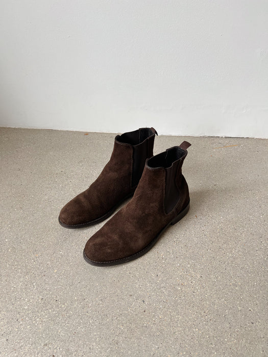 Espresso Brown Suede Chelsea Boots | 7.5