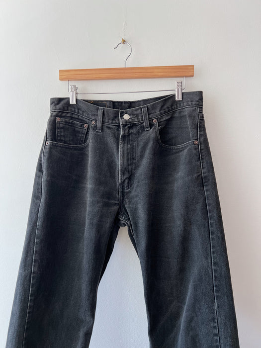 Black Levi's Denim | 32