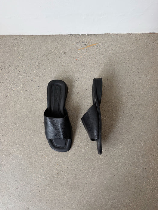 Black Leather Slides | 6.5