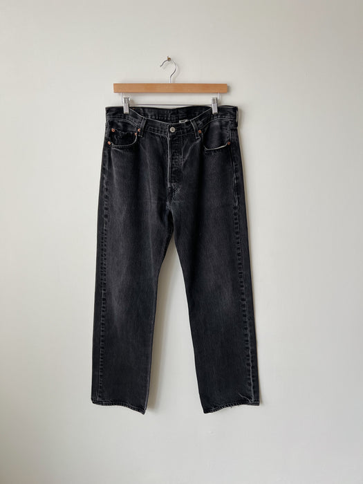 Worn Black Levi's 501 Denim | 34