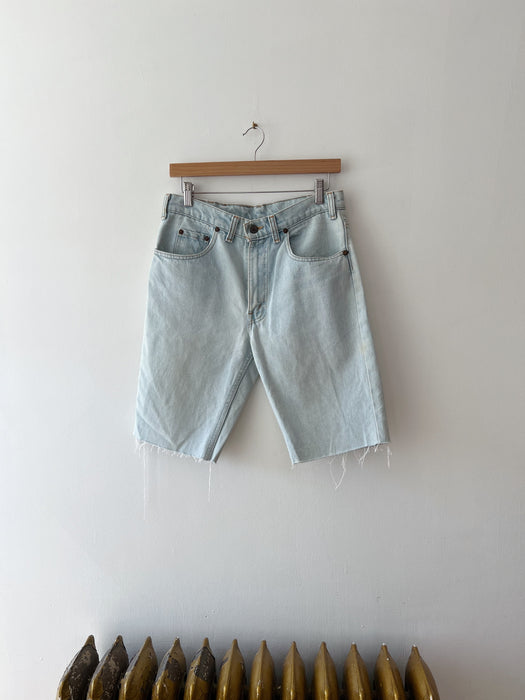 Light Wash Levi's Cut Off Shorts | 28