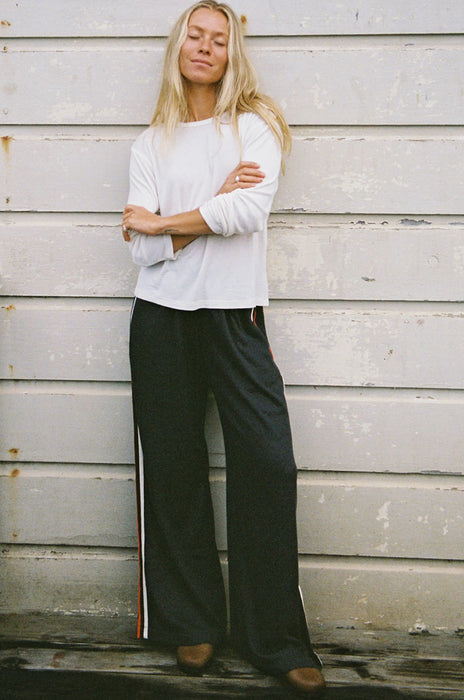 LA Relaxed Fleece Track Pant