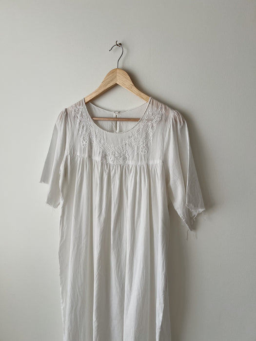 White Embroidered Dress | M