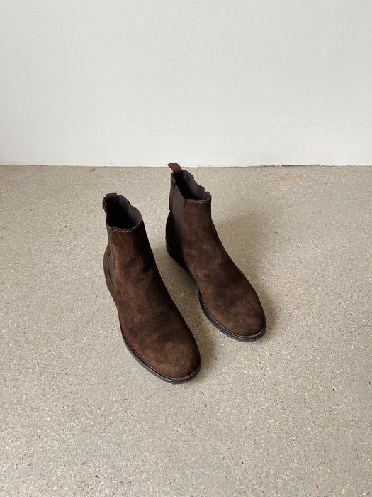 Espresso Brown Suede Chelsea Boots | 7.5