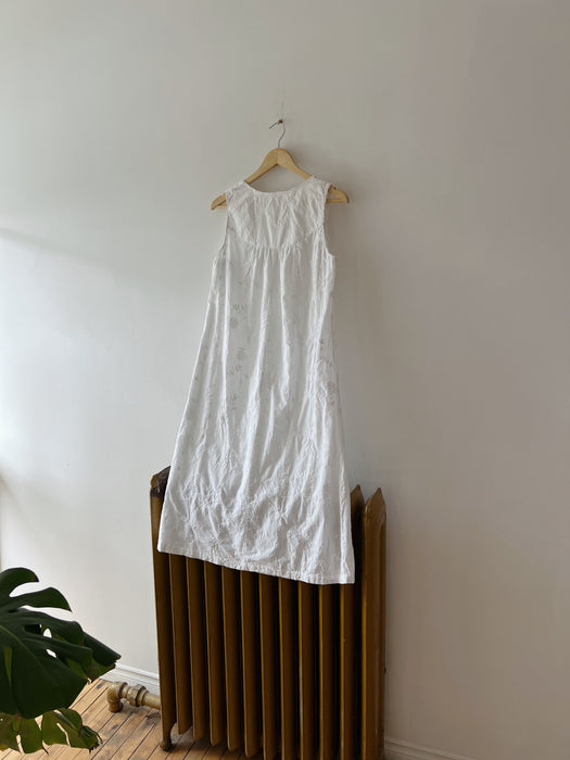 White Cotton Floral Embroidered Dress | M