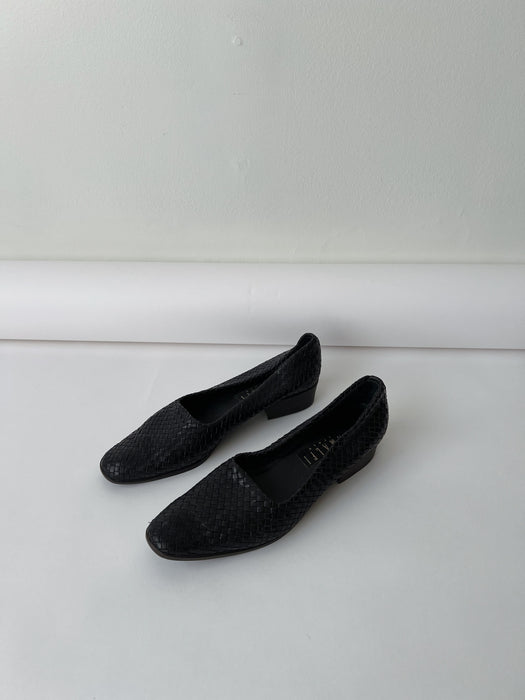 Black Woven Leather Flats | 9.5/10