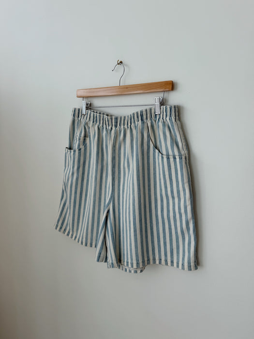 Striped Shorts | L