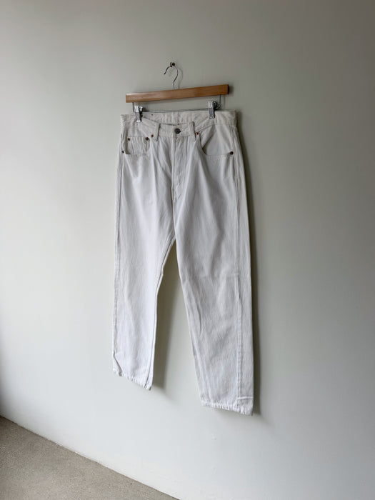 White Levi's 501 Denim | 32