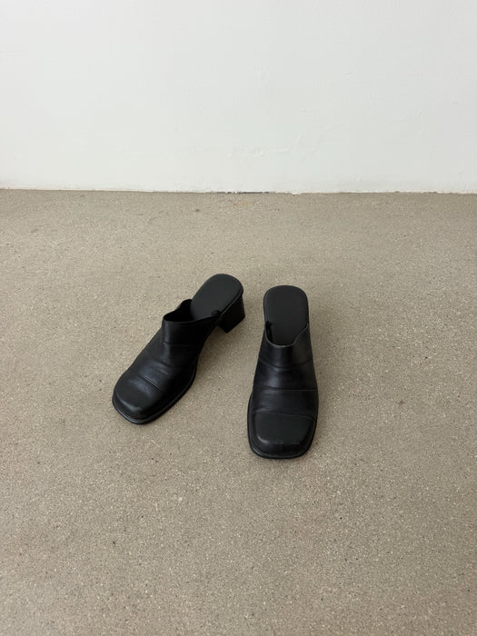 Black Leather Mules | 9