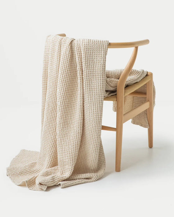 Magic Linen Waffle Throws