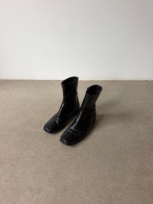 Black Patent Leather Ankle Boots | 6.5