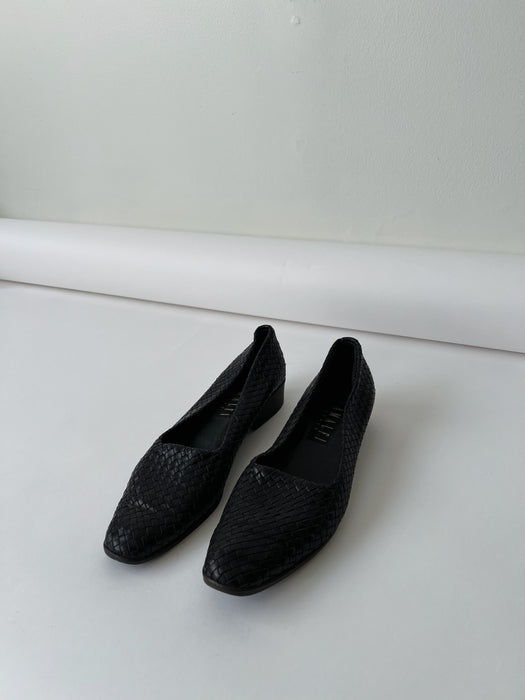 Black Woven Leather Flats | 9.5/10